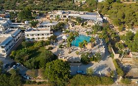 Eden Resort Country